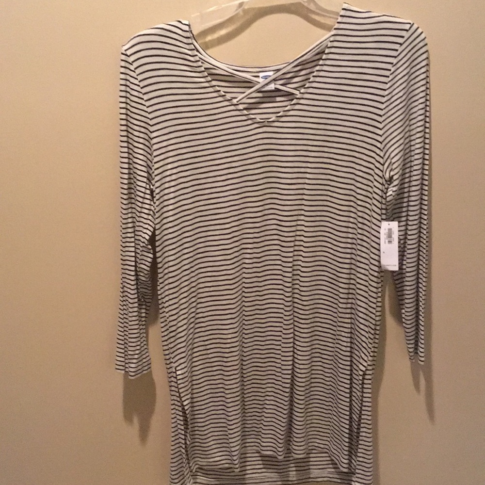 Criss cross tunic top
